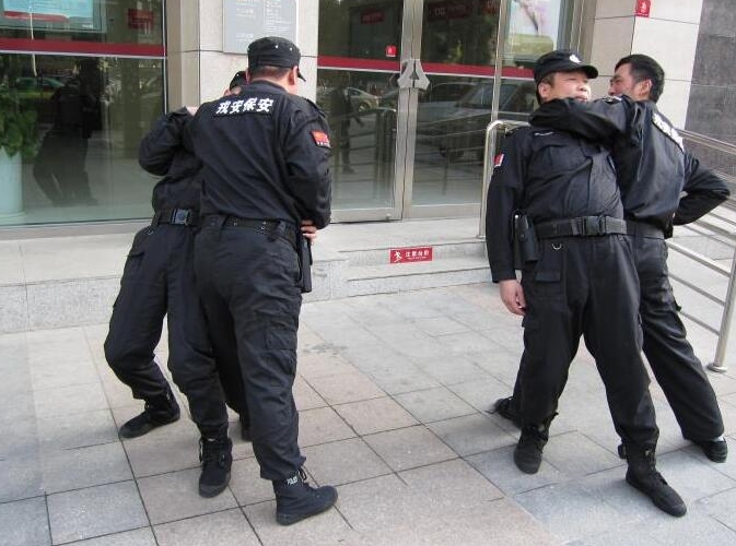 保安公司 巡邏崗巡查時(shí)應(yīng)注意的事項(xiàng)